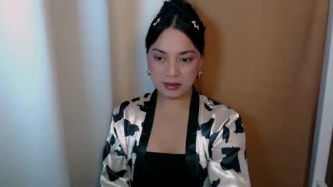 Snapshot of shadowseductress chatting on March 2026 01:53:02 AM shadowseductress online show from March 2026 01:53:02 AM