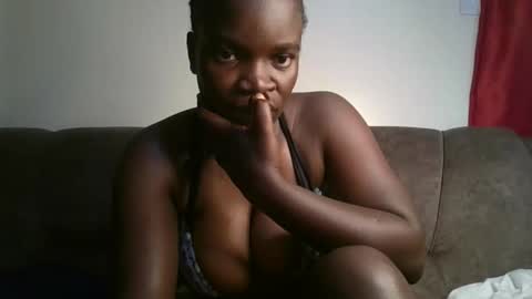 Snapshot of shadowsweet34 chatting on March 2026 10:55:01 AM val online show from March 2026 10:55:01 AM