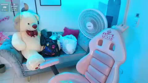 Shady  online show from June 2026 06:53:02 PM