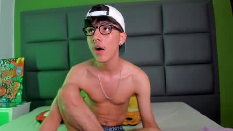 Snapshot of shady_stone chatting on February 2025 07:33:02 AM shady_stone online show from February 2025 07:33:02 AM