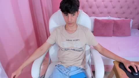 Snapshot of shady_stone chatting on February 2025 10:15:02 PM shady_stone online show from February 2025 10:15:02 PM