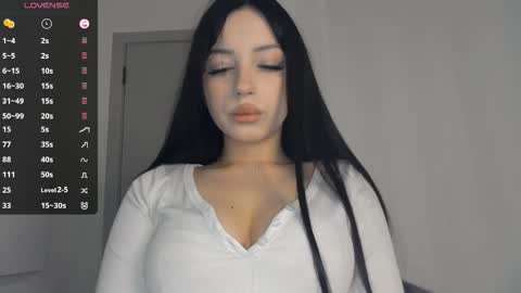 Snapshot of shaecatalina chatting on May 2026 06:43:01 AM shaecatalina online show from May 2026 06:43:01 AM