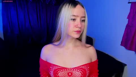 Shaira Clark online show from April 2026 02:46:02 AM