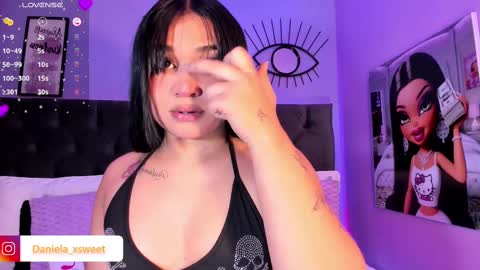 Snapshot of shairytovar chatting on February 2025 05:15:02 AM shairytovar online show from February 2025 05:15:02 AM
