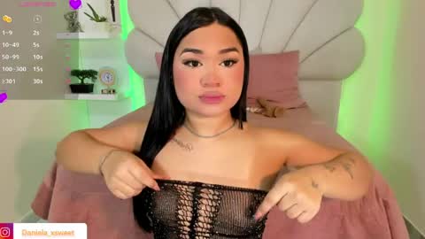 Snapshot of shairytovar chatting on May 2026 05:27:02 AM shairytovar online show from May 2026 05:27:02 AM