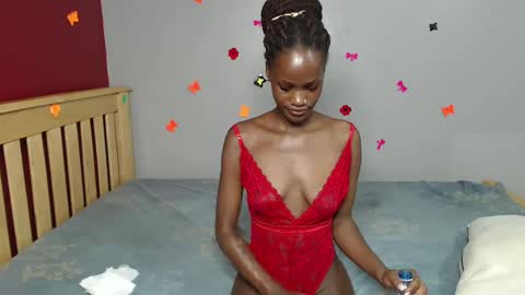 Snapshot of shaky396294 chatting on January 2025 06:33:02 AM shaky xxx online show from January 2025 06:33:02 AM