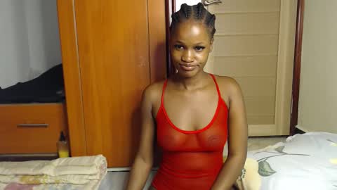 shaky xxx online show from October 2025 12:15:02 AM