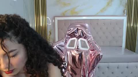 Snapshot of shalon_diaz_sub chatting on December 2024 04:28:01 PM Shalon online show from December 2024 04:28:01 PM