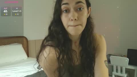 Sade online show from November 2025 02:44:02 AM