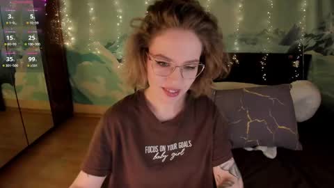 Snapshot of shameles_pussy chatting on January 2025 05:49:01 PM shameles_pussy online show from January 2025 05:49:01 PM