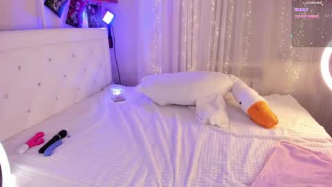 Snapshot of shameles_pussy chatting on March 2025 03:51:01 PM shameles_pussy online show from March 2025 03:51:01 PM