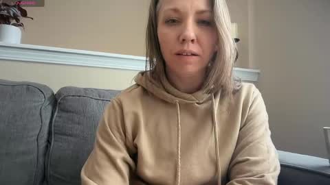 Shalynn online show from May 2026 05:18:01 PM