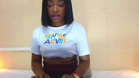 Snapshot of shamira_moore chatting on December 2024 11:46:02 PM Catalina online show from December 2024 11:46:02 PM