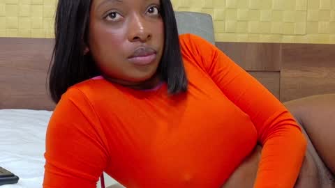 Snapshot of shamira_moore chatting on December 2024 04:51:01 PM Catalina online show from December 2024 04:51:01 PM