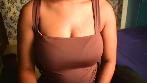 Snapshot of shanaya_indian chatting on September 2025 05:12:01 AM shanaya indian online show from September 2025 05:12:01 AM