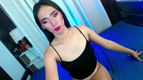 MISS SHANE online show from March 2025 08:00:01 PM