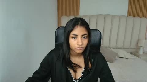 shanelle online show from April 2026 12:08:02 PM