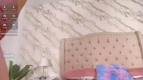 Snapshot of shanell__hott chatting on October 2025 04:23:02 AM shanell online show from October 2025 04:23:02 AM