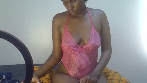 shanizz online show from April 2026 06:43:01 PM
