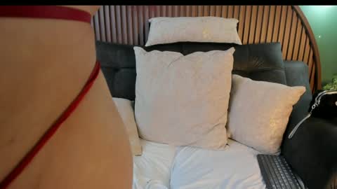 shannel__queen online show from May 2026 09:12:02 PM