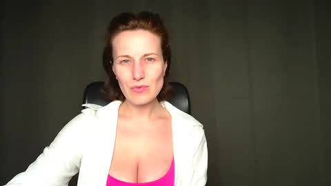 Shannen online show from May 2026 11:17:02 AM