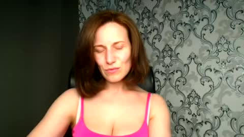 Snapshot of shannen_sweet chatting on June 2026 11:20:02 AM Shannen online show from June 2026 11:20:02 AM