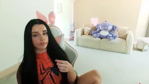 Shanmais online show from September 2025 12:06:01 PM