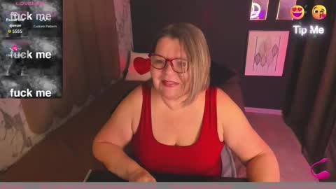 Shannon online show from October 2025 06:23:02 AM