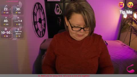 Snapshot of shannonshine chatting on April 2026 05:12:02 AM Shannon online show from April 2026 05:12:02 AM