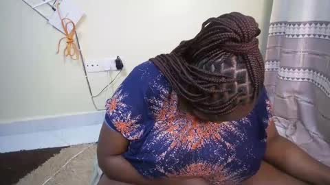 Snapshot of shanny_123 chatting on November 2025 07:02:02 PM shanny_123 online show from November 2025 07:02:02 PM