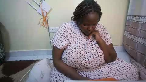 Snapshot of shanny_123 chatting on November 2025 06:45:02 PM shanny_123 online show from November 2025 06:45:02 PM