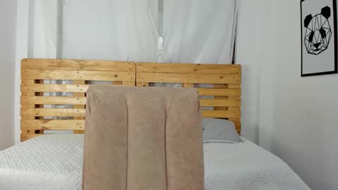 Snapshot of shanon_brown1 chatting on September 2025 11:57:01 AM Shantal online show from September 2025 11:57:01 AM