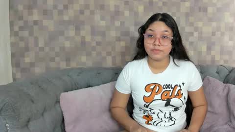 Snapshot of shanon_marel chatting on September 2025 12:21:02 PM SHANON online show from September 2025 12:21:02 PM