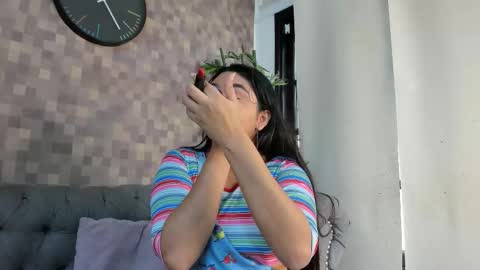 Snapshot of shanon_marel chatting on October 2025 12:28:02 PM SHANON online show from October 2025 12:28:02 PM