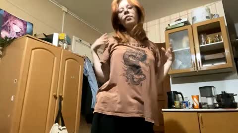 Snapshot of shantaeburleson chatting on October 2025 04:35:02 AM Kristin online show from October 2025 04:35:02 AM