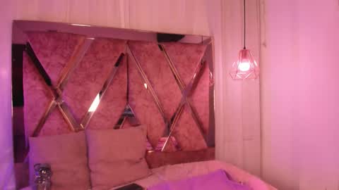 shantal online show from February 2026 07:18:01 PM