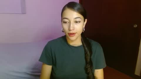 Snapshot of shantal_d03 chatting on December 2024 02:42:02 AM shantal_d03 online show from December 2024 02:42:02 AM