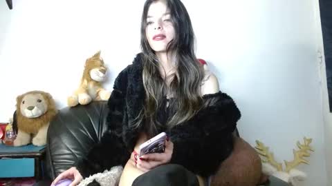 Snapshot of shantal_houston chatting on March 2026 05:13:02 AM Shantal online show from March 2026 05:13:02 AM