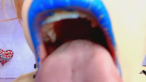 Snapshot of shantala_nastasiia chatting on September 2025 02:00:01 PM shantala nastasiia online show from September 2025 02:00:01 PM