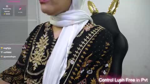 Snapshot of shantalakrisha chatting on February 2025 09:31:01 PM Shantala online show from February 2025 09:31:01 PM