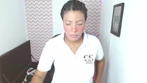 Snapshot of shantalcarson chatting on February 2026 05:33:01 PM Dayana online show from February 2026 05:33:01 PM