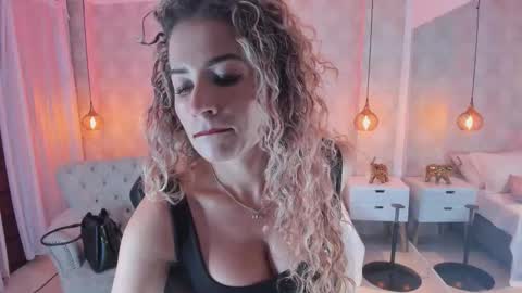 Shantal online show from January 2026 11:12:02 AM