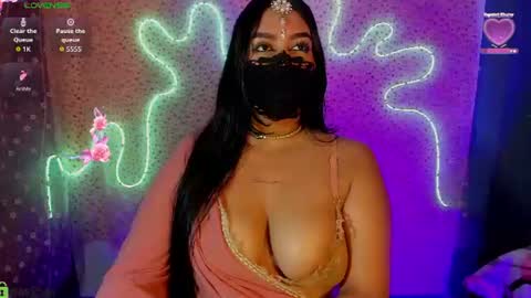 SHANTAL  online show from June 2026 11:02:01 AM