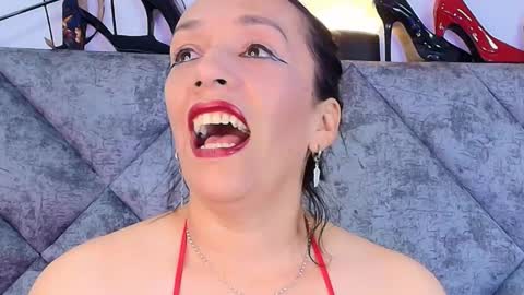 shantey online show from January 2026 04:01:02 PM