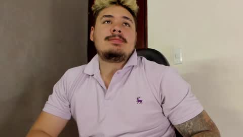 jhon deibyd online show from December 2024 08:33:02 AM