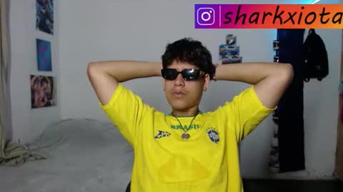 Frqnko online show from November 2025 04:56:02 AM