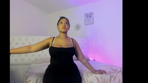 Snapshot of sharlot_evans_ chatting on November 2025 12:19:02 PM Sharlot online show from November 2025 12:19:02 PM