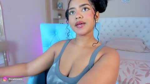 Sharlot online show from July 2026 01:25:01 PM
