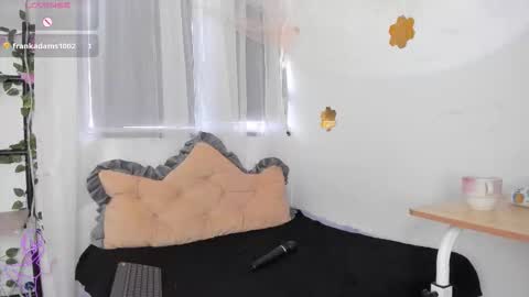 Sharlot online show from January 2026 07:50:02 PM