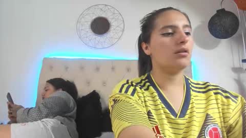 sharon_and_sharit online show from December 2025 04:09:01 AM